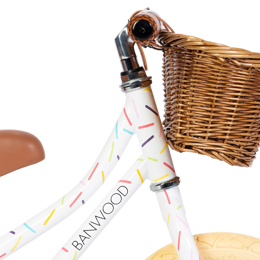 BW FG Banwood skrejritenis ar pītu groziņu First Go Balance bike, Marest White, balts