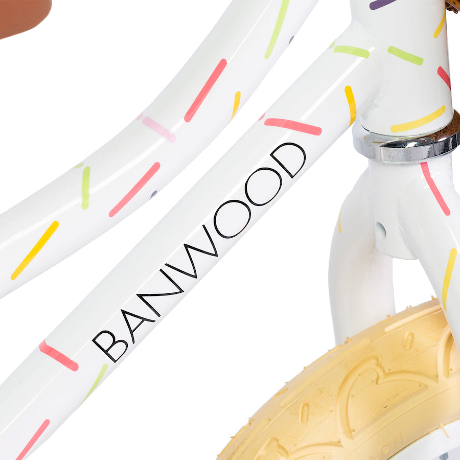 BW FG Banwood skrejritenis ar pītu groziņu First Go Balance bike, Marest White, balts
