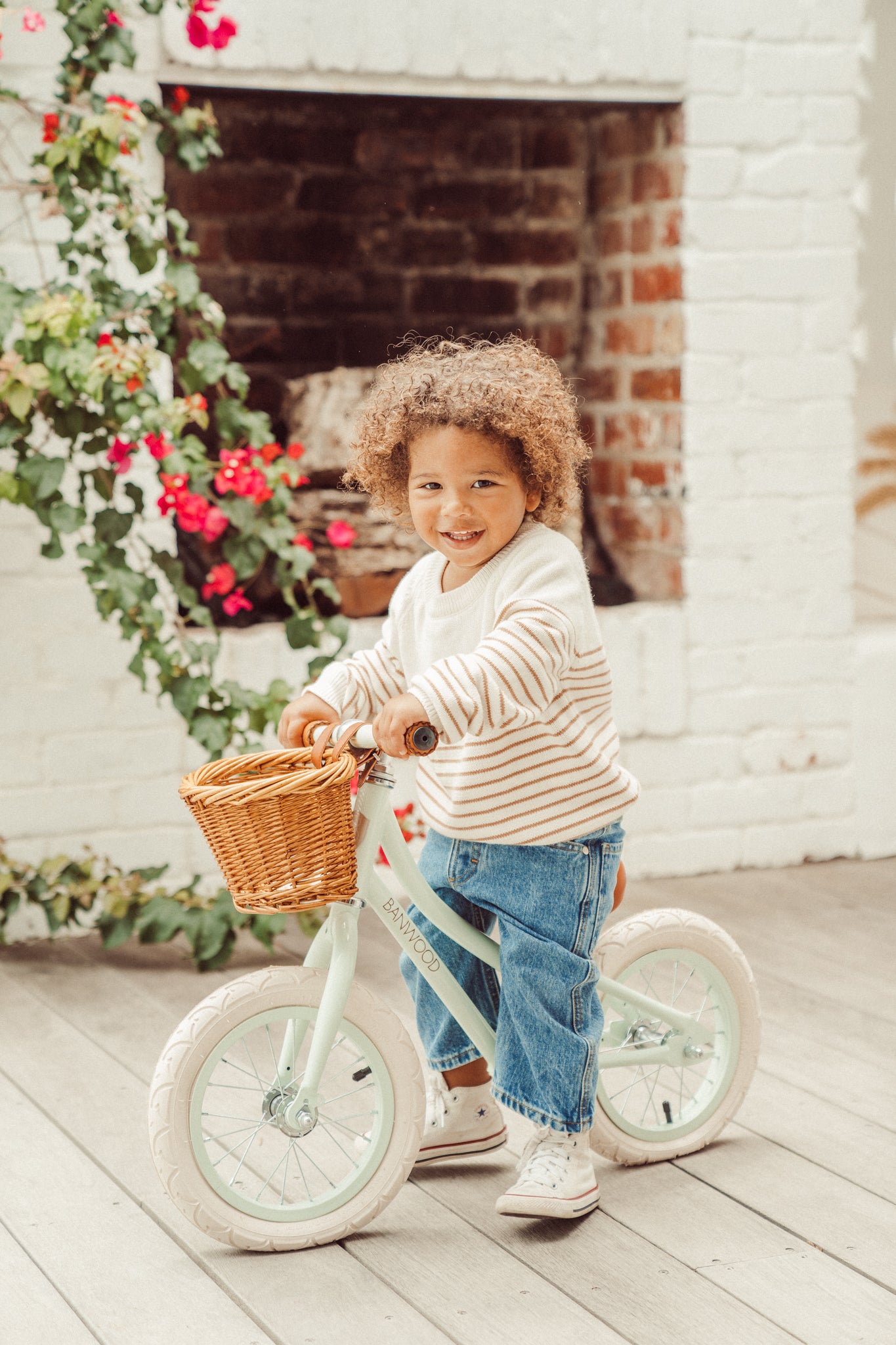 Bērnu skrejritenis ar grozu, Balance Bike First Go, Pale Mint, Banwood, BW-F1G-PMINT-FG