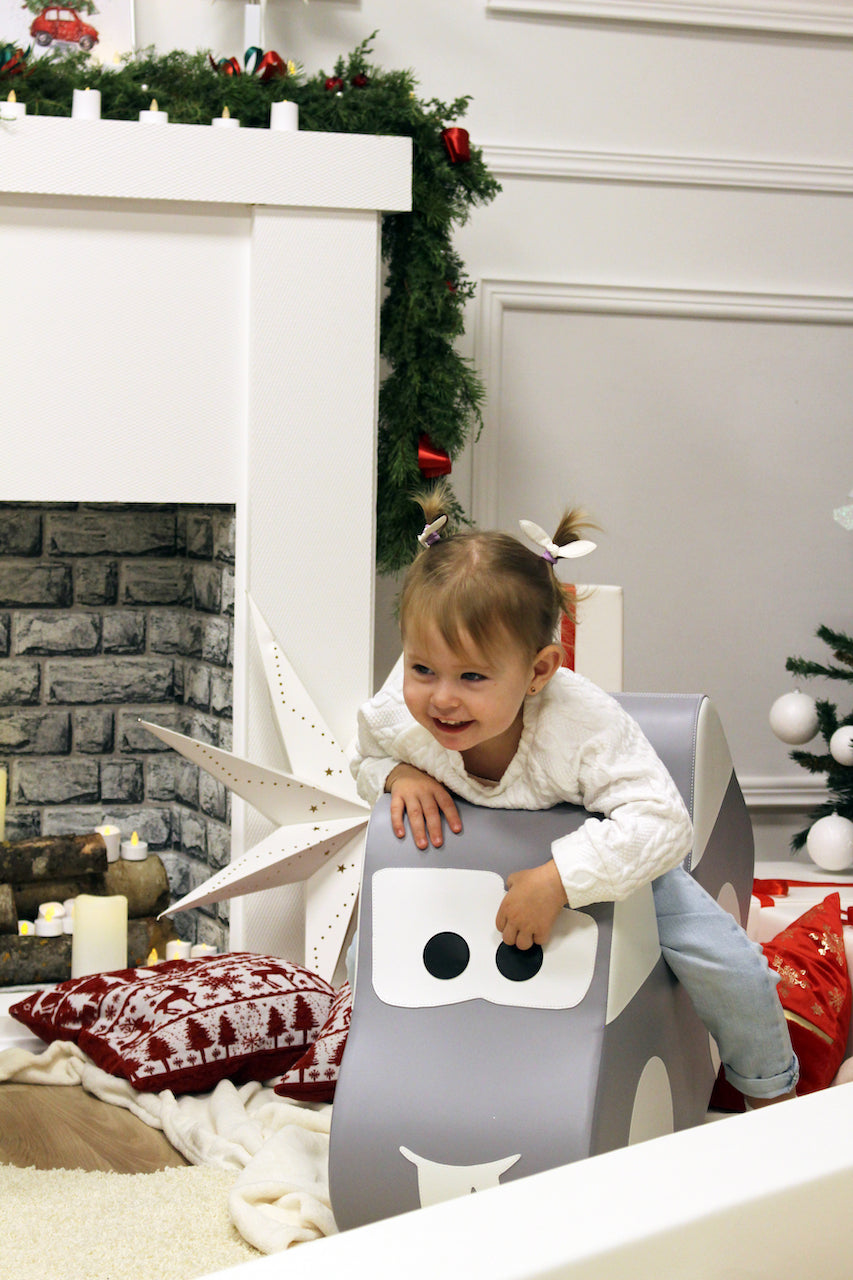 Šūpuļzirdziņš Auto, Soft Play Rocker Ride on Car Grey, IGLU, R_CAR_8