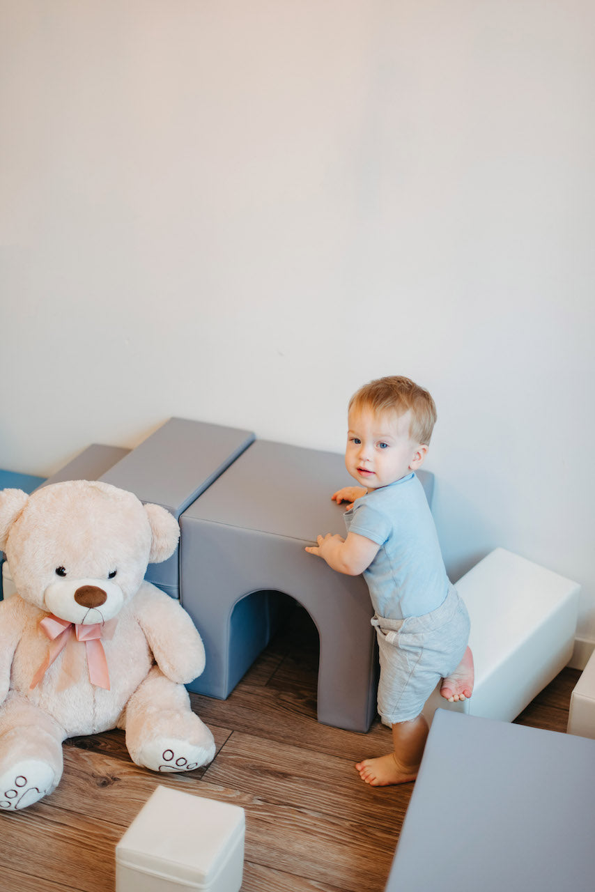 Iglu kluči, Noma Liepājā, Dienvidkurzemē, Kurzemē - baltas atrakcijas, bērnu rotaļu stūrītis