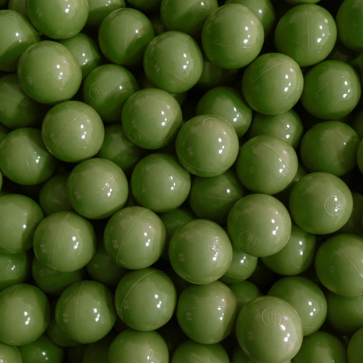 Bumbiņas bumbu baseinam, Ball Pit Balls, 500 gab, IGLU - Tumši zaļas, Dark Green