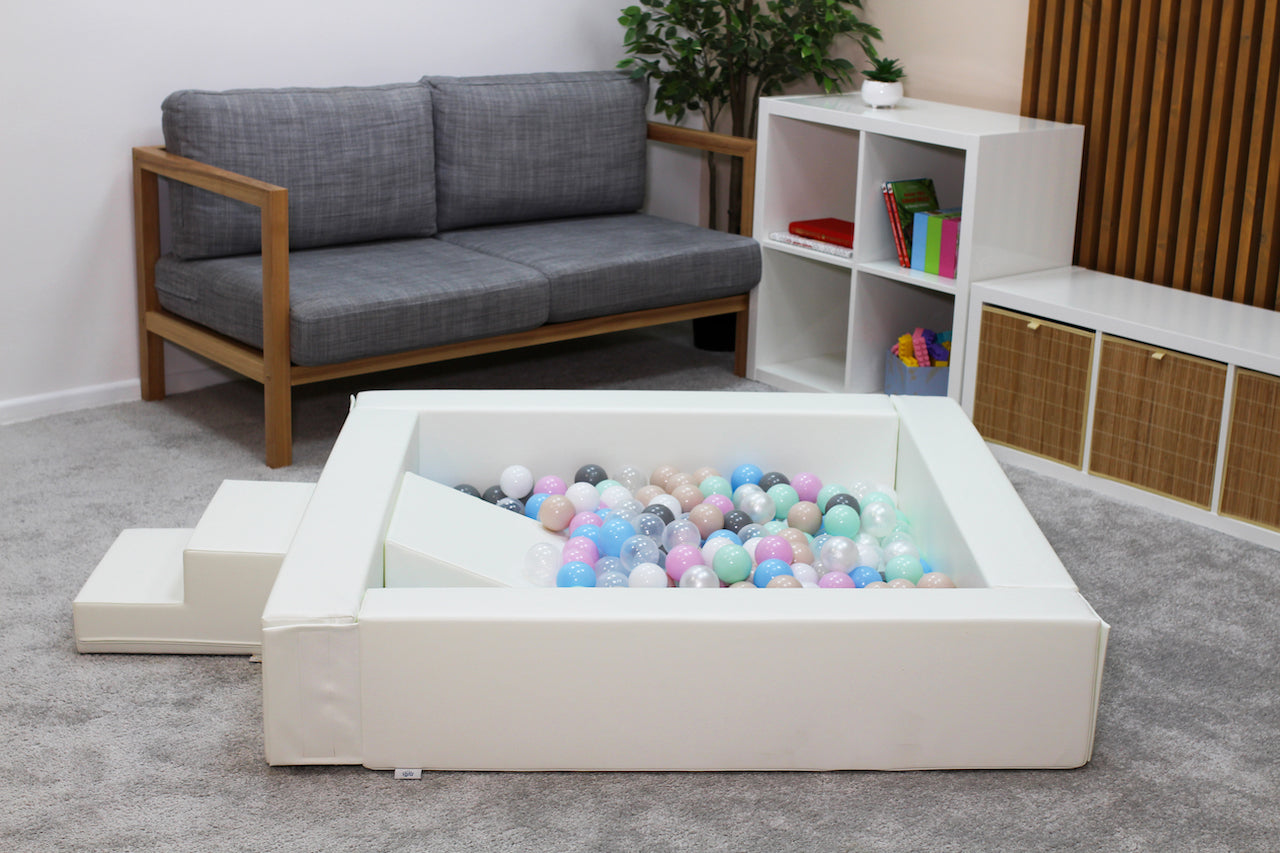 Bumbu baseins, Ball Pit Play Heaven, IGLU - balts, BALL_PI_04_5