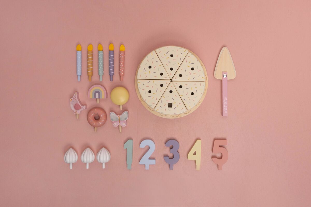 Koka dzimšanas dienas kūka, Birthday Cake Pink, Little Dutch