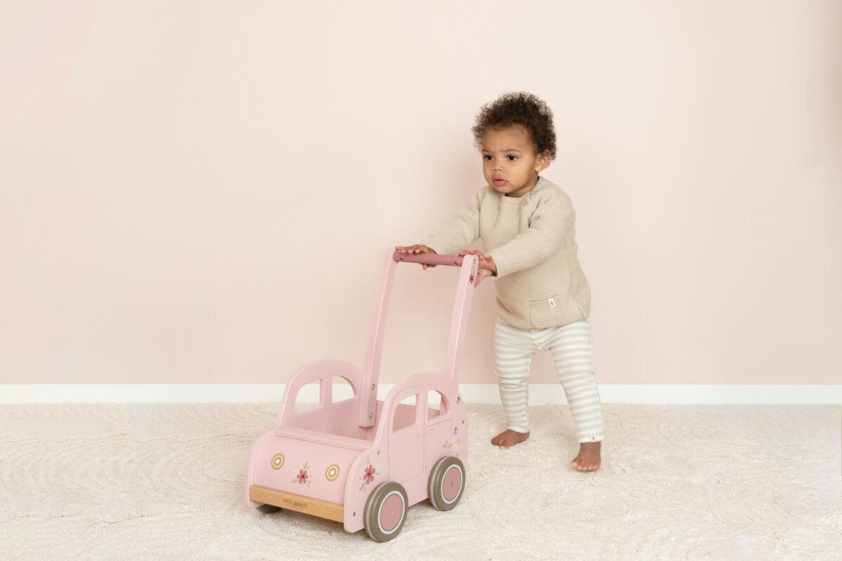 Koka staigulis / rozā auto rotaļlietu kaste, Baby Walker Pink Car, Little Dutch, LD7128