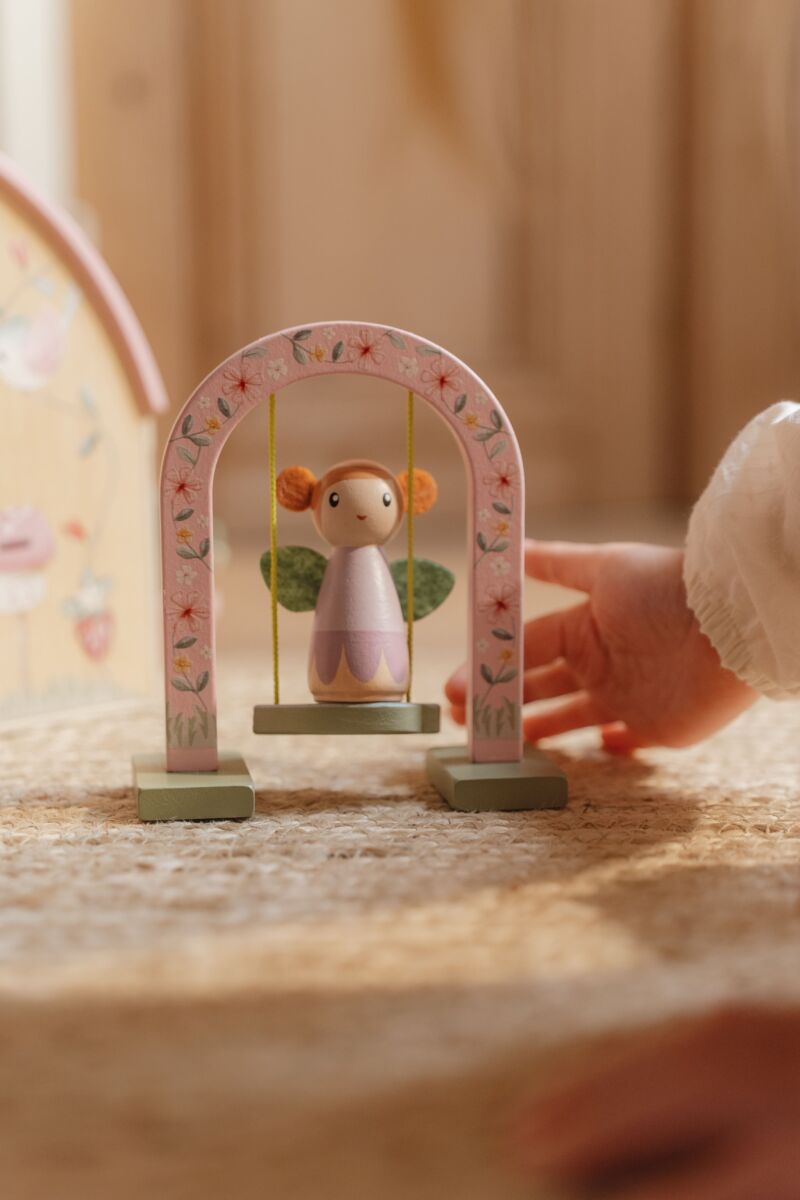 Pārnēsājama leļļu māja Fairy Garden Portable Doll's House, Little Dutch, LD7360