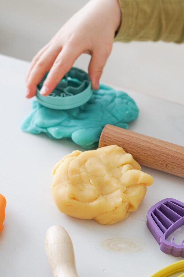 Mīkstais plastilīns 120g - dzeltens, MĪCI