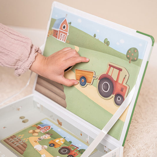 Magnētiskā spēle Little Farm, Magnetic Playboard, Little Dutch, LD7159