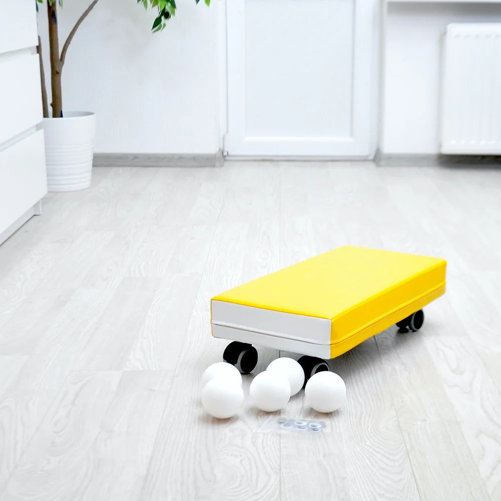 Mīkstie kluči uz riteņiem Mazais Sērfotājs, Soft Play on Wheels, Oplay, red, OP07