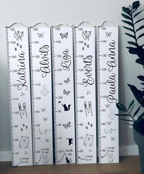 Personalizēts bērna auguma metramērs - melnbalts