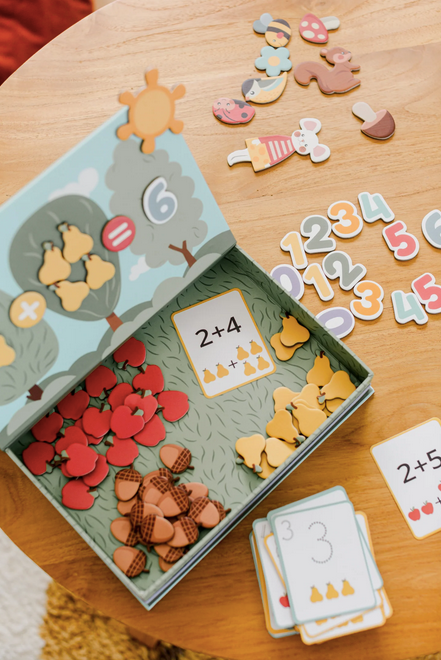 Magnētiskā matemātikas spēle, Magnetic Math Game Box, Tutu Family, Ražots Latvijā, Dāvanas bērniem