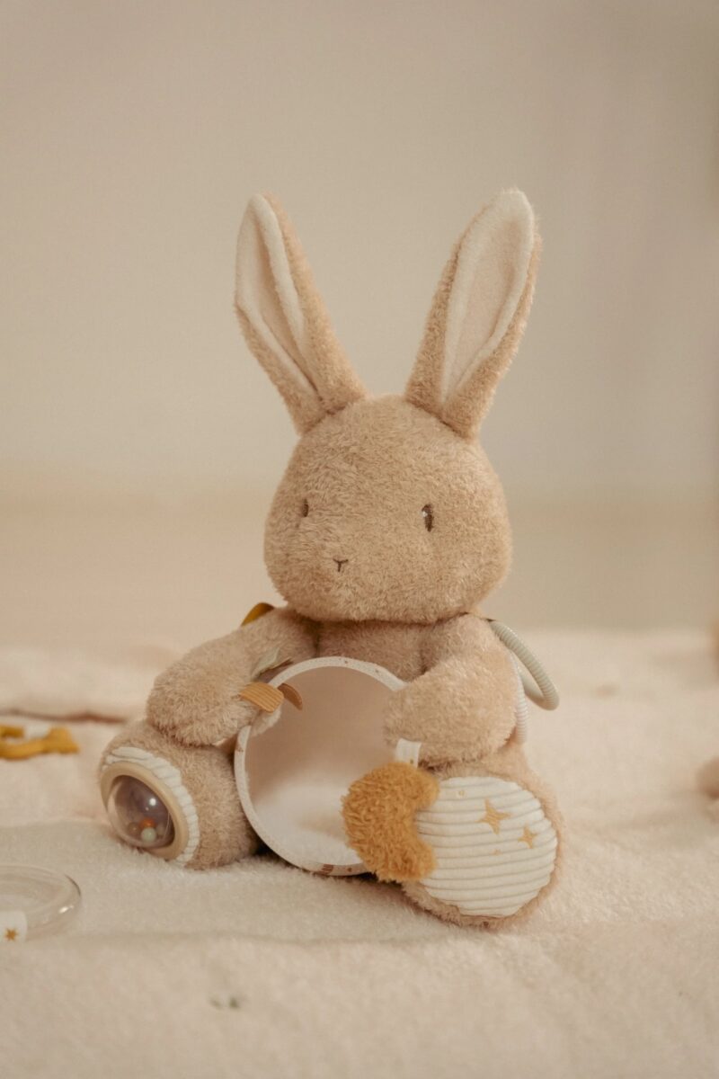 Aktivitāšu rotaļlieta Zaķis - Newborn Naturals, Activity Cuddle Toy Baby Bunny, Little Dutch