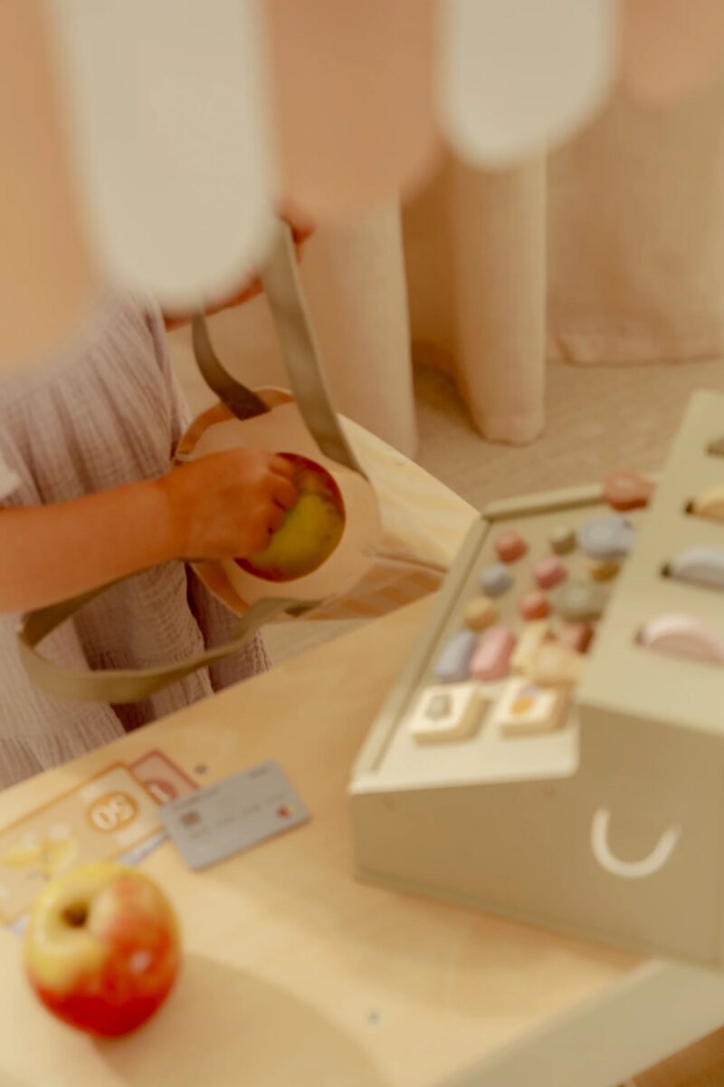Kases aparāts, Cash Register, Little Dutch