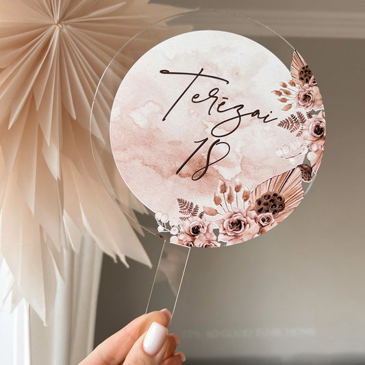 Personalizēts bērna dzimšanas dienas kūkas dekors - toperis ar ziediem