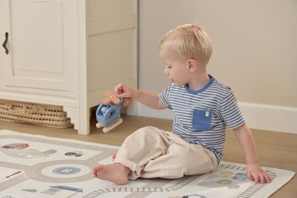 Medinis sraigtasparnis, Helicopter, Little Dutch