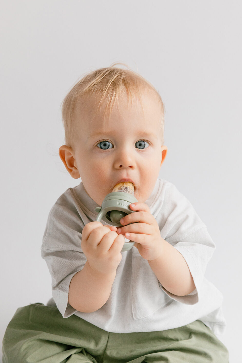 Fīderis/barošanas knupis, Baby Feeder Sage, zaļš, BIBS, 4350250
