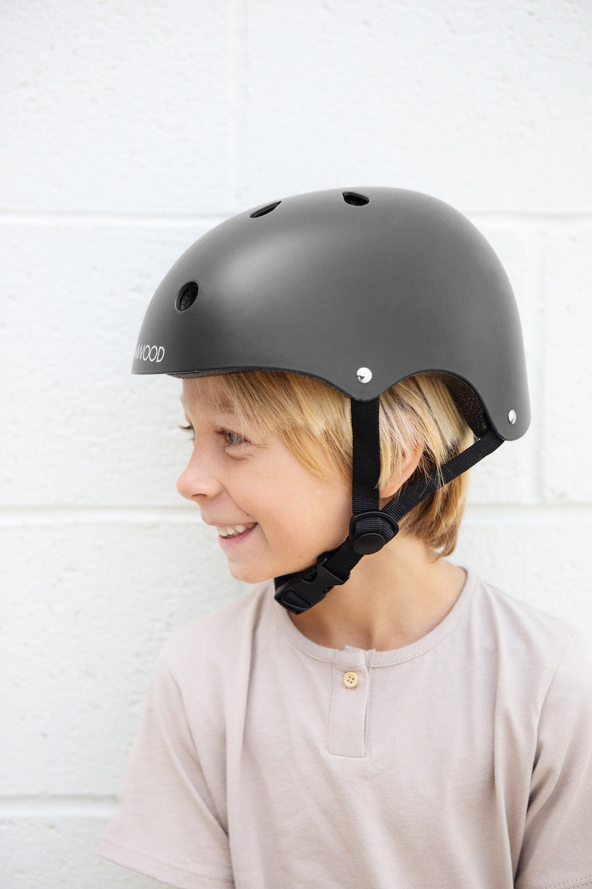 Bērnu drošības ķivere, Classic Helmet, Matte Black, Banwood, BW-HELMET-BLACK