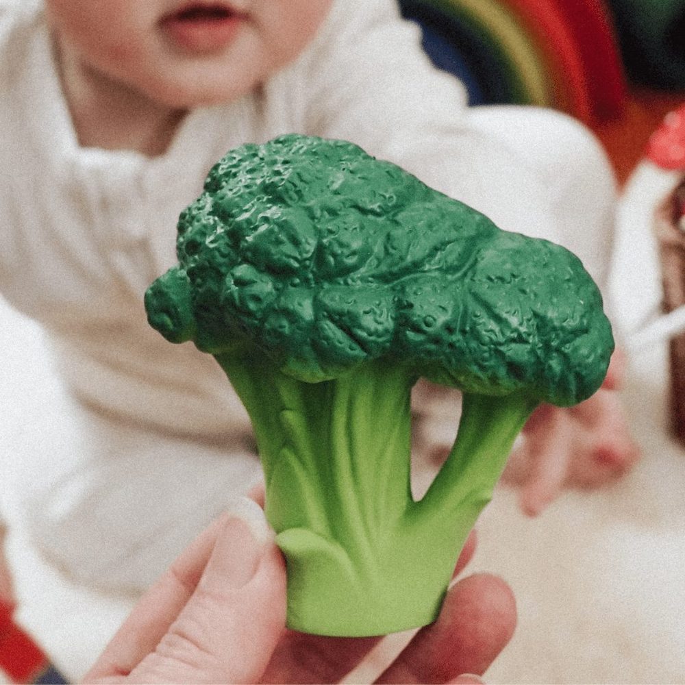 Graužammanta brokolis - Brucy the Broccoli, Oli & Carol teether