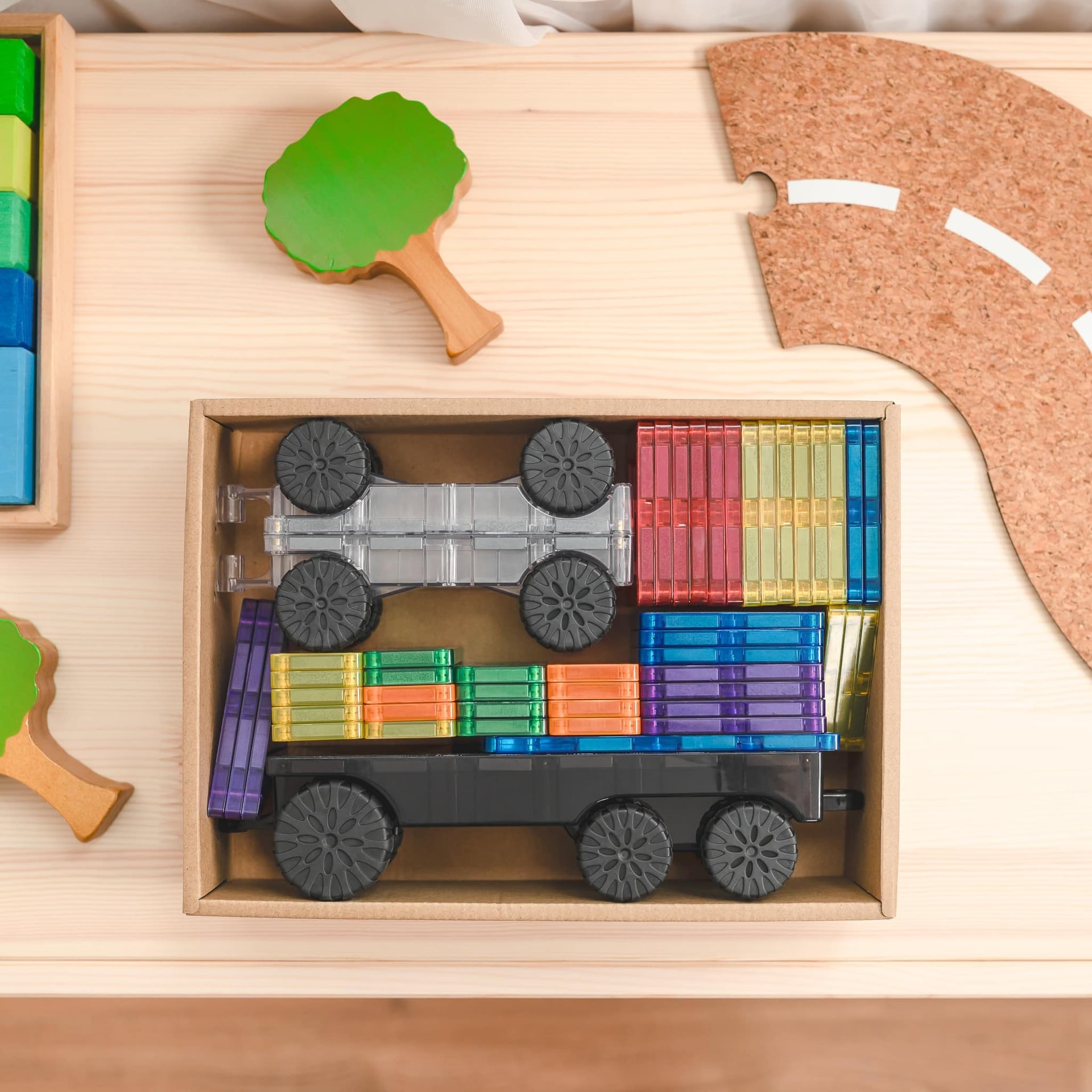 Magnētiskie klucīši flīzes, konstruktors - Rainbow Transport Pack, 50 gab, Connetix Magnetic Tiles