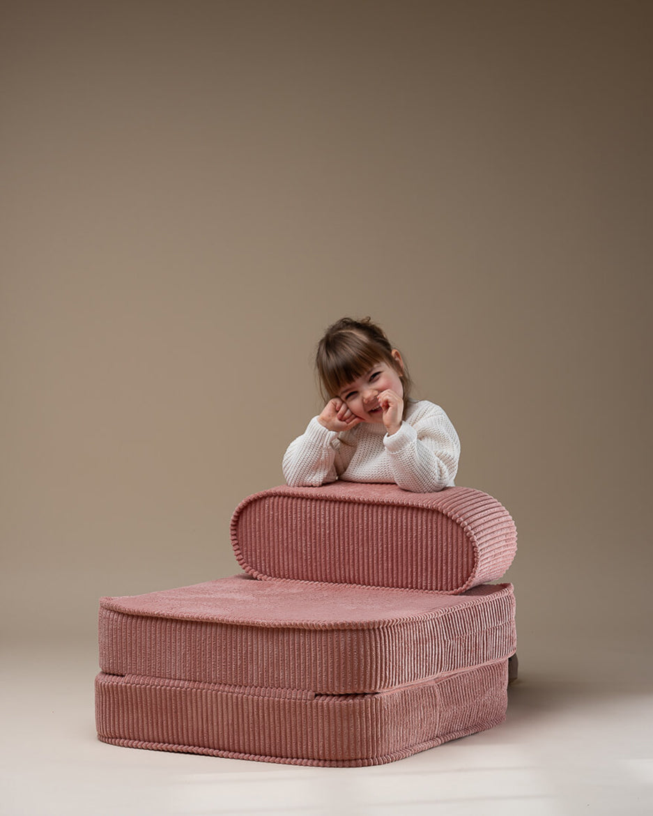Sulankstoma kėdė „Pink Mousse Flip Chair“, Wigiwama