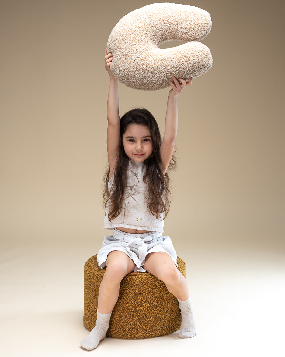 Maple Pouffe, Wigiwama