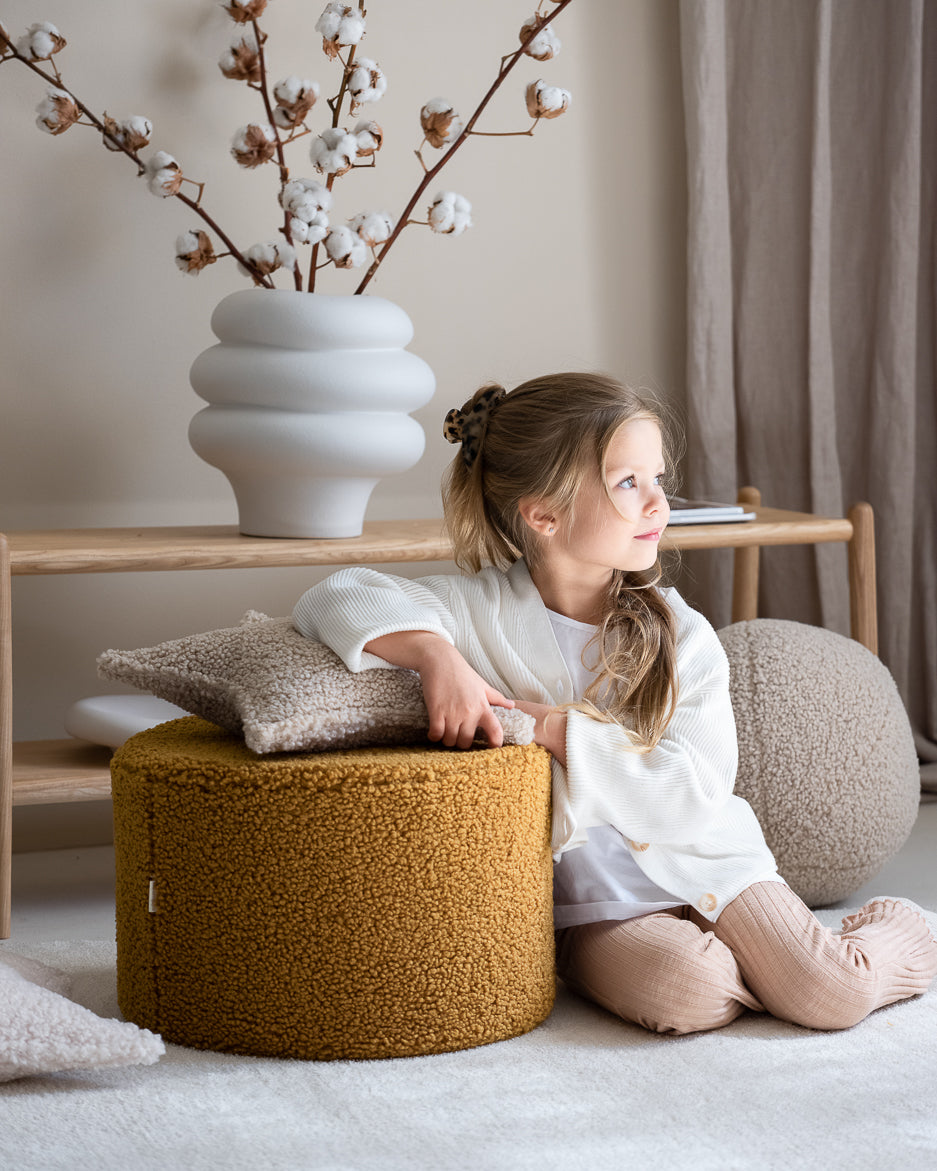 Maple Pouffe, Wigiwama