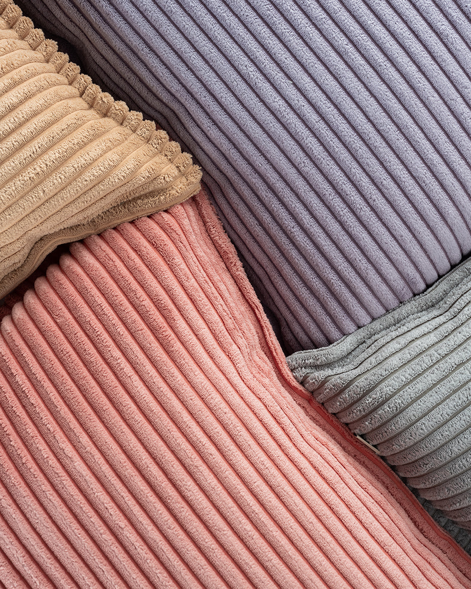 Atbalsta spilvens Pink Mousse Bolster, Wigiwama