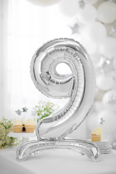 Liels balons cipars 9, sudraba, brīvi stāvošs - nav nepieciešams hēlijs