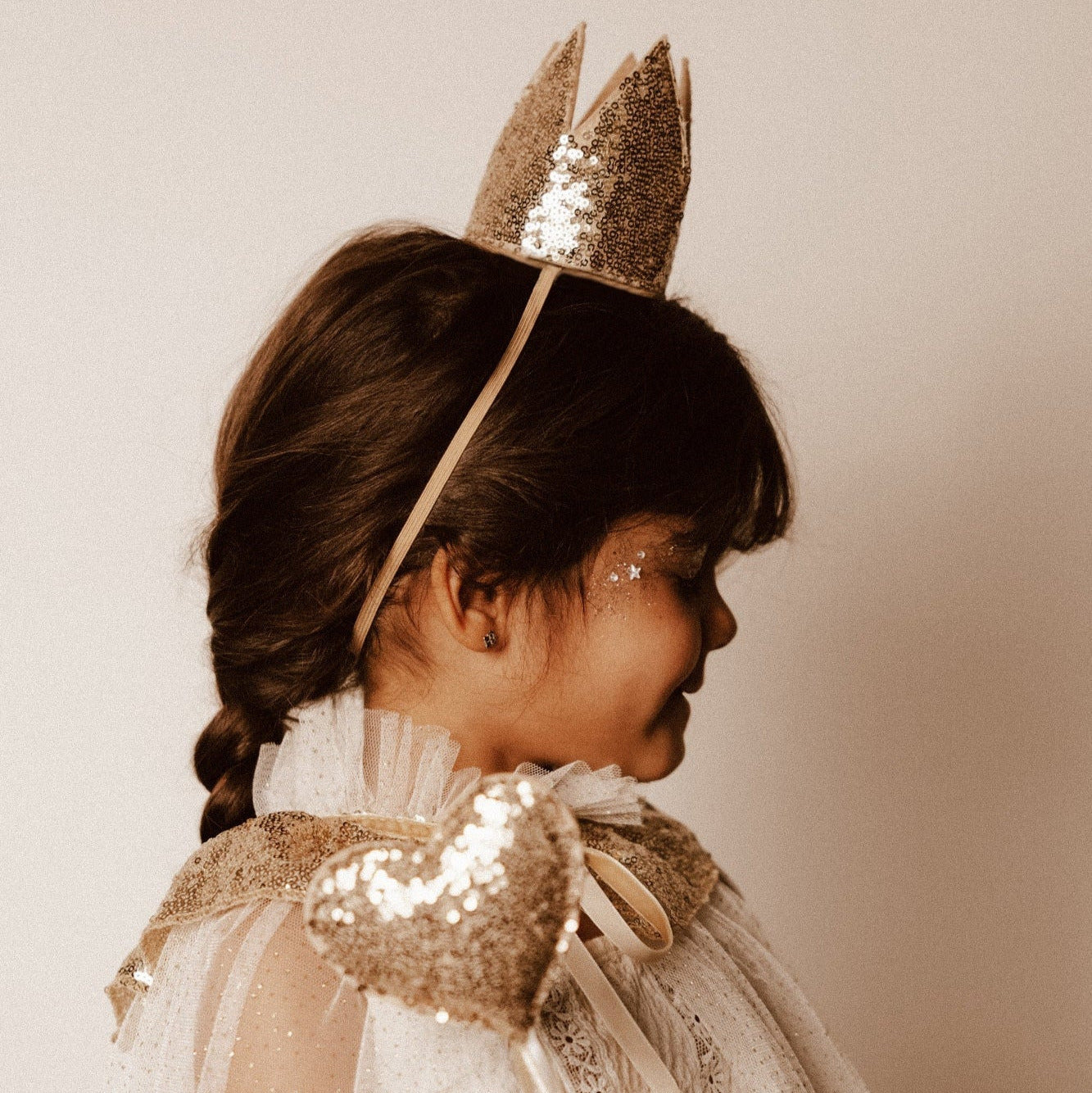 Princeses kostīma Kronis, The Golden Queen Disguise, Mrs.Ertha