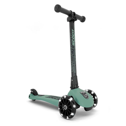 Bērnu skrejritenis zaļš, Highwaykick 3 LED, Forest, Scoot and Ride