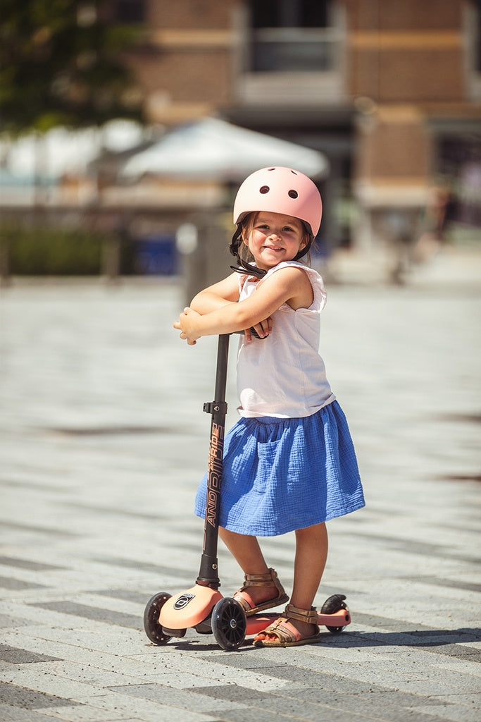 Bērnu skrejritenis oranžs, Highwaykick 3 LED, Peach, Scoot and Ride