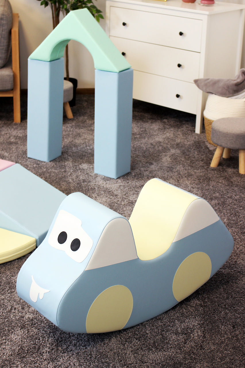 Šūpuļzirdziņš Auto, Soft Play Rocker Car, IGLU, R_CAR_11