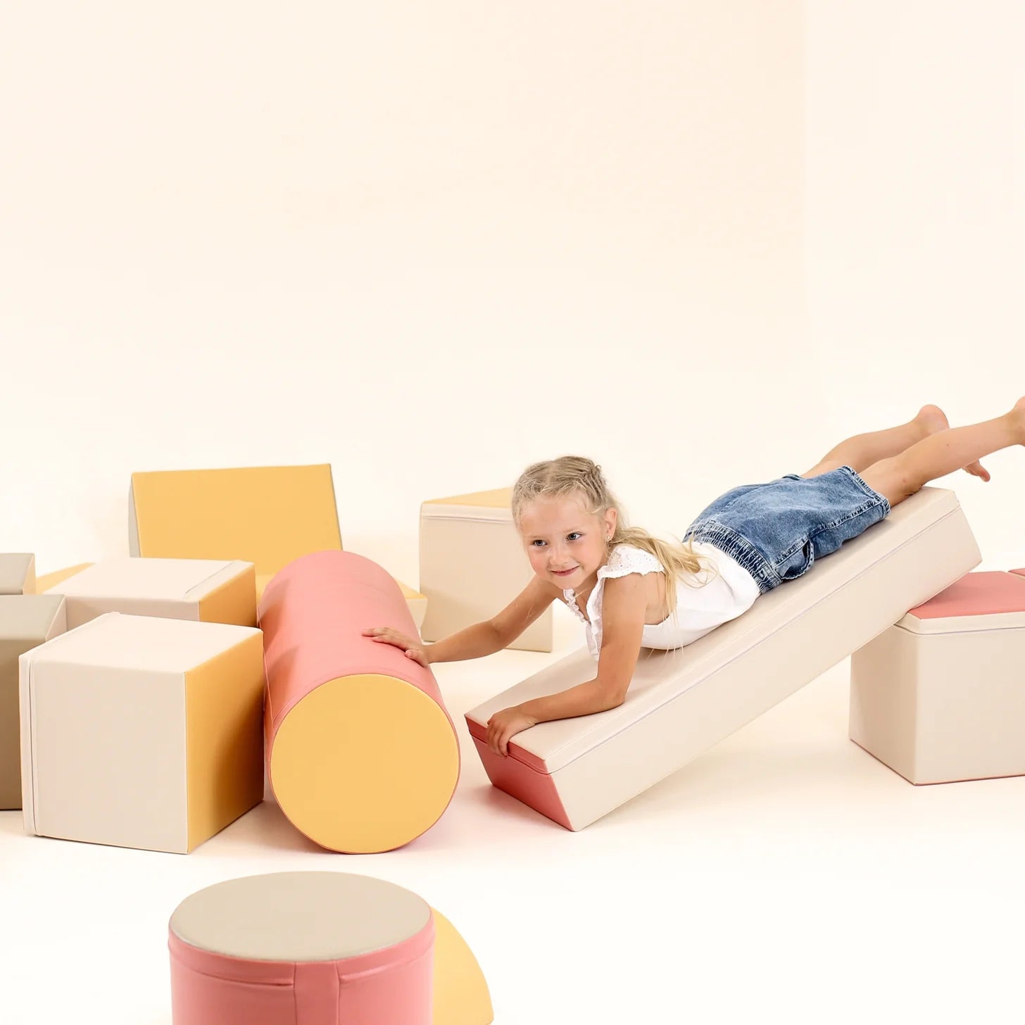 Mīkstie kluči Fortress Soft Play, IGLU - Pastel Pink , pasteļu rozā