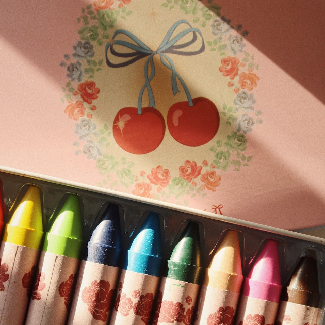 Bišu vaska krītiņi Cherry Bow, Bees Wax Crayons, Konges Slojd, KS102337