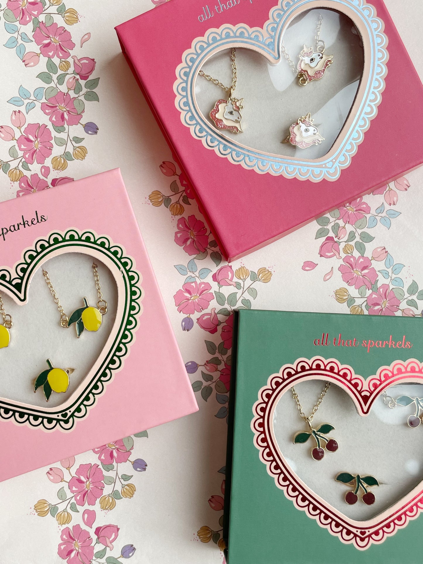 Ķiršu rotaslietu komplekts Cherry Jewellery Set, Konges Slojd, KS102943