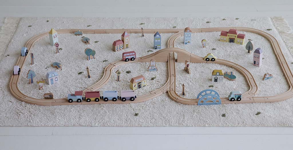 Koka vilcienu sliežu trase, XXL starta komplekts, Railway Train set Starterkit, Little Dutch LD4487