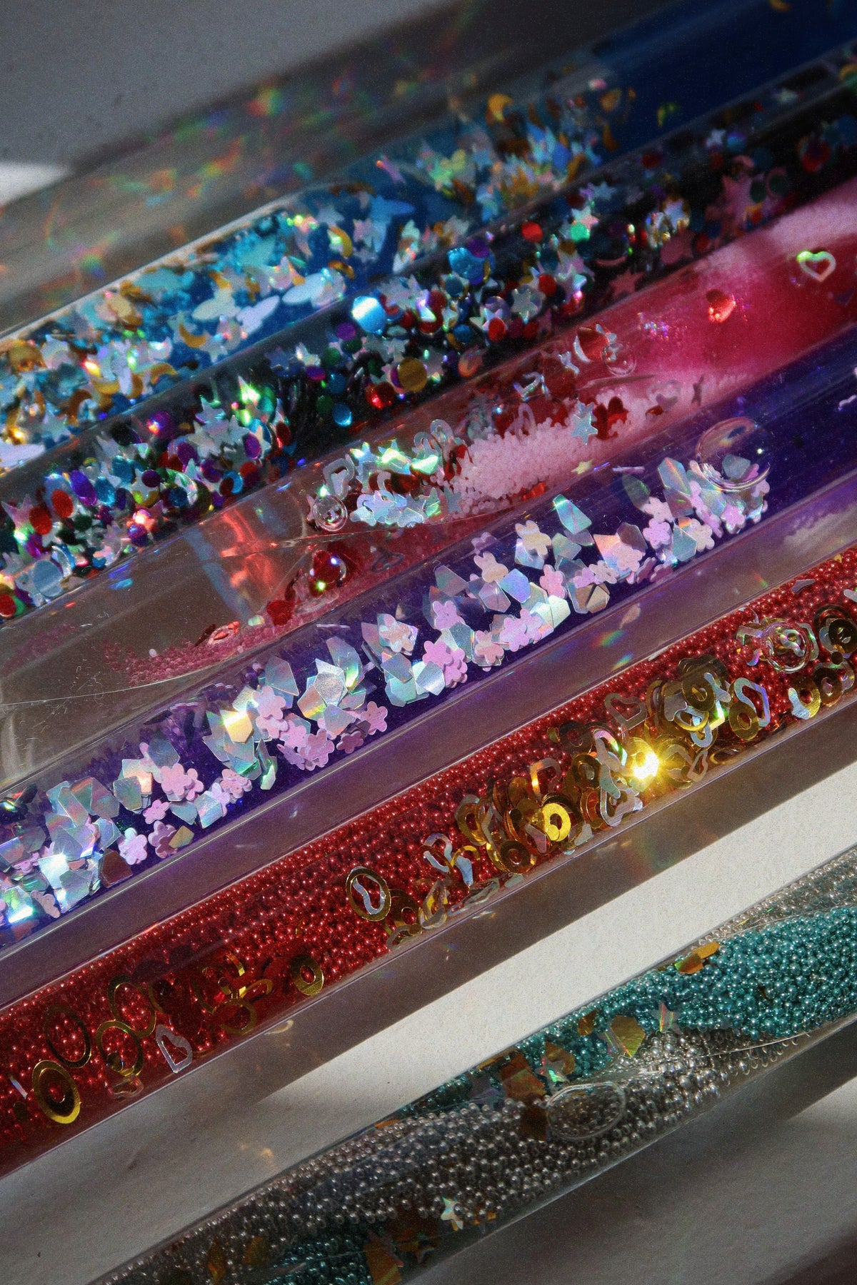 Gliteru un spīdumu Nūjiņa, Magical Glitter Wand, Star Glitter, Konges Slojd, KS103143-STAR-GLITTER