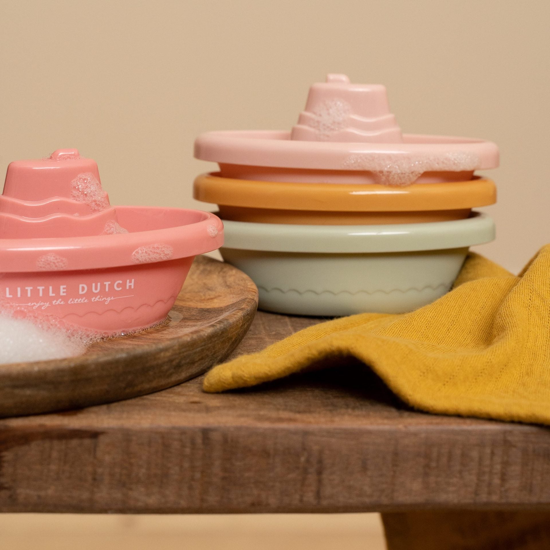 Rotaļlietu laivas vannai, rozā, Stackable Bath Boat, Little Dutch