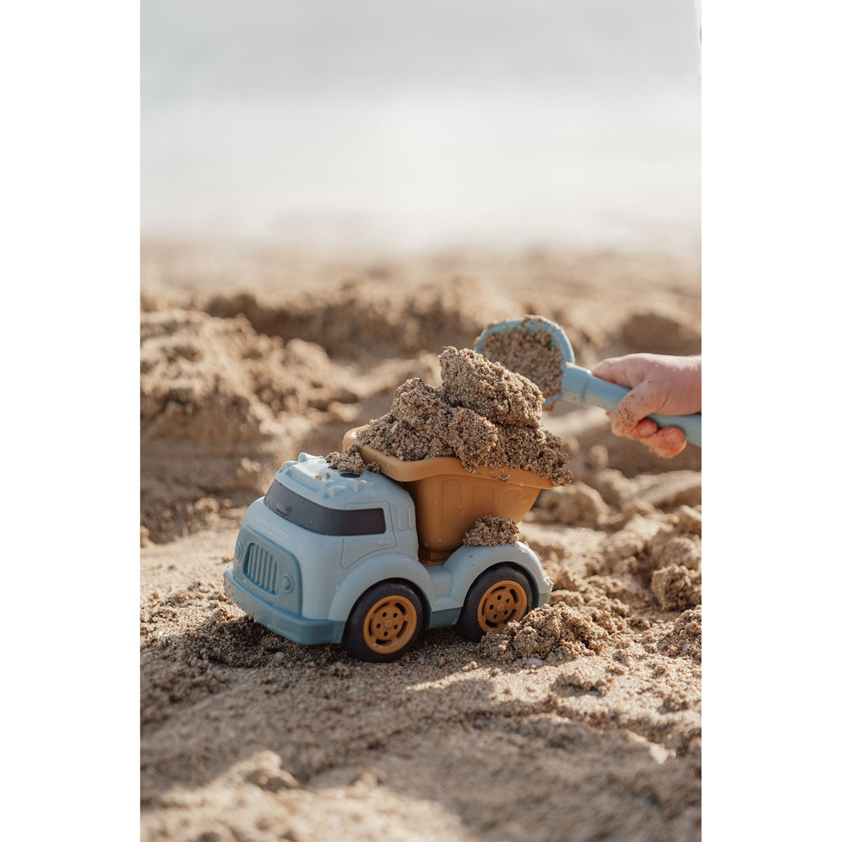 Pludmales smilšu auto Ocean Dreams Blue, Dump Truck, Little Dutch, LD2012518