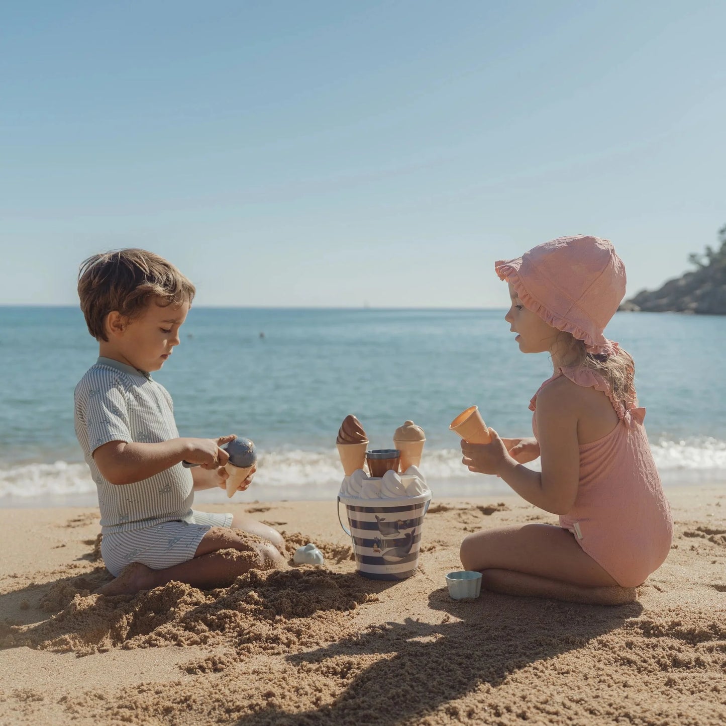 Pludmales rotaļlietas Saldējums, Ice Cream Beach Toys Ocean World Blue, Little Dutch, LD2016376