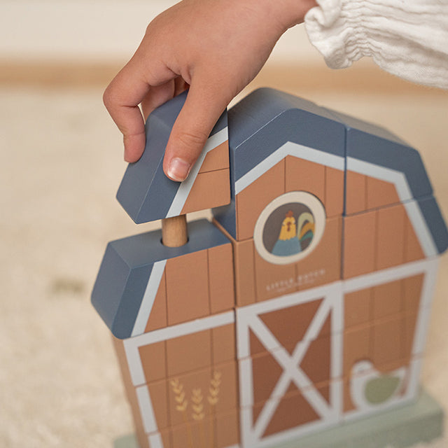 Saliekamā koka fermas 3D puzle Little Farm, Little Dutch, LD7144