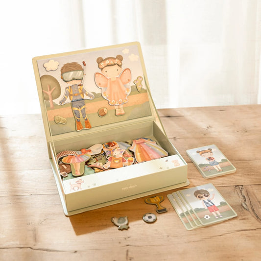 Magnētiskā spēle Dress Up Jim & Rosa, Magnetic Playboard, Little Dutch, LD4784