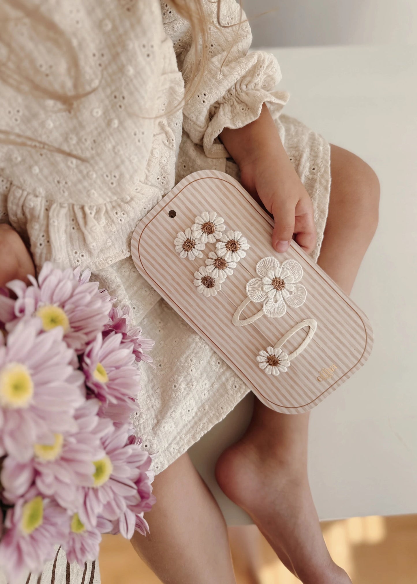 Matu sprādzes Margrietiņas, Blossom Spring Hair Clips Daisy, Mrs.Ertha, ER1423