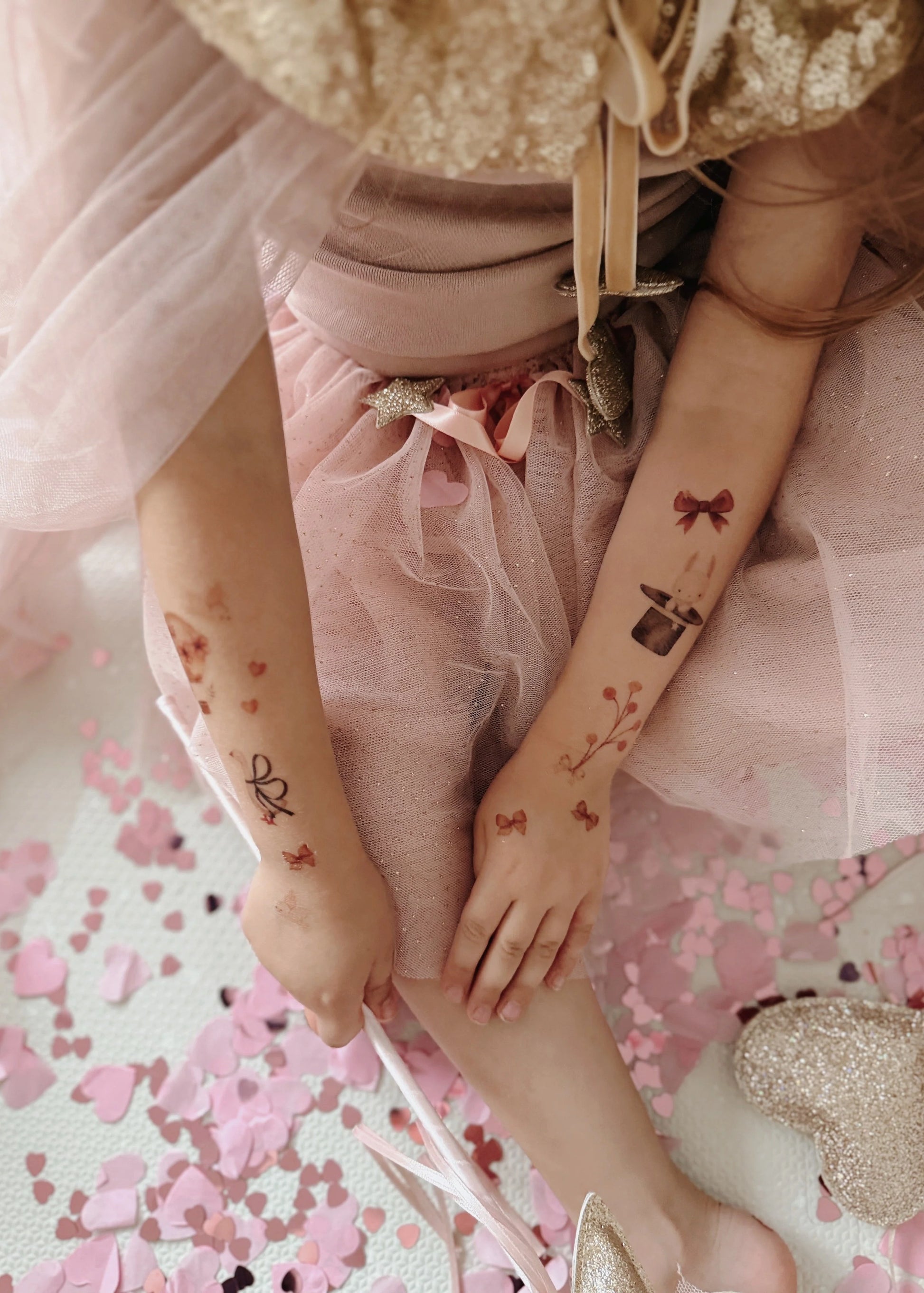 Bērnu tetovējumi - Bloomy Love Tattoo, Mrs Ertha, ER1435