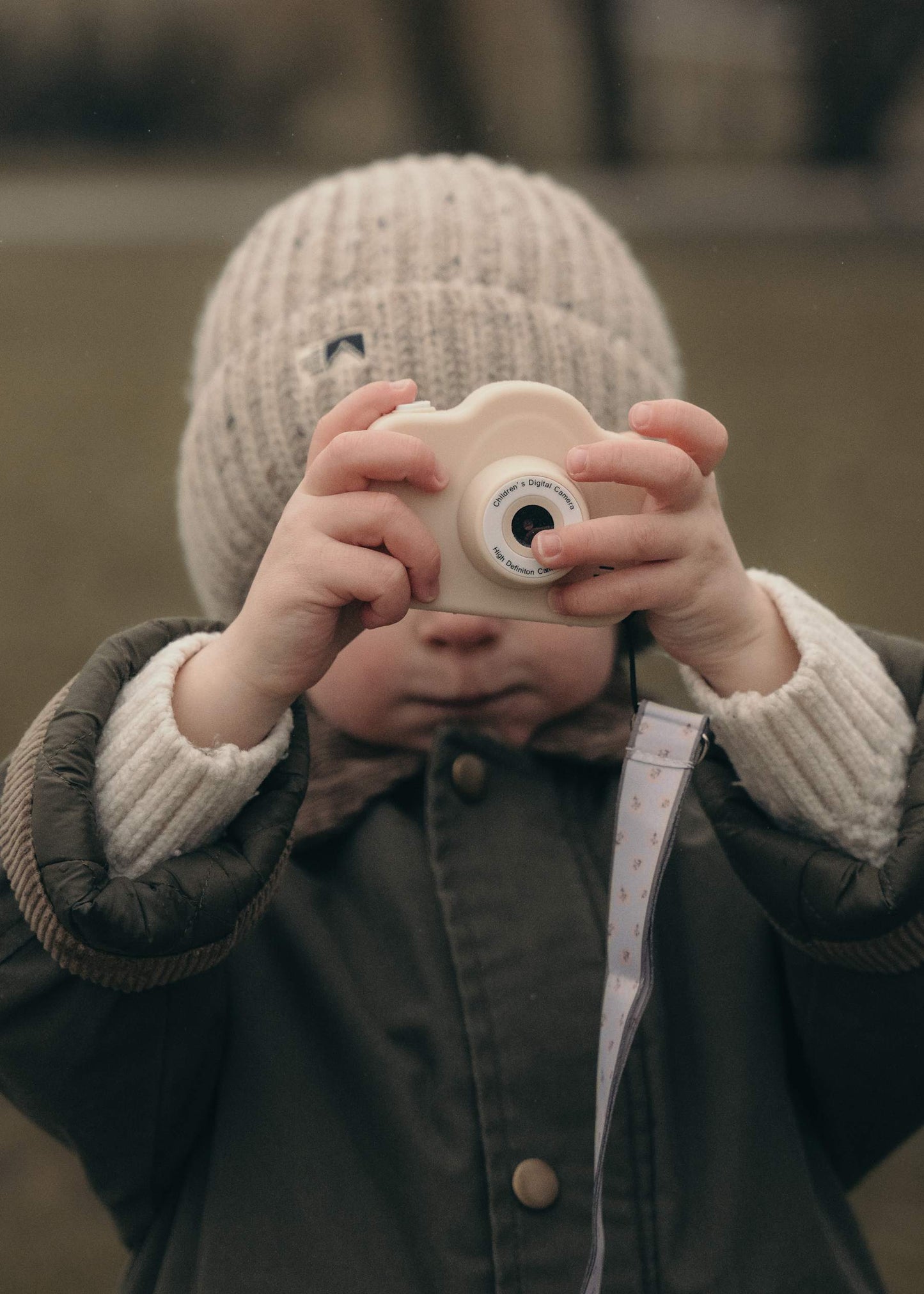 Bērna fotoaparāts My First Camera, Ivory Strawberries Mood, Mrs. Ertha