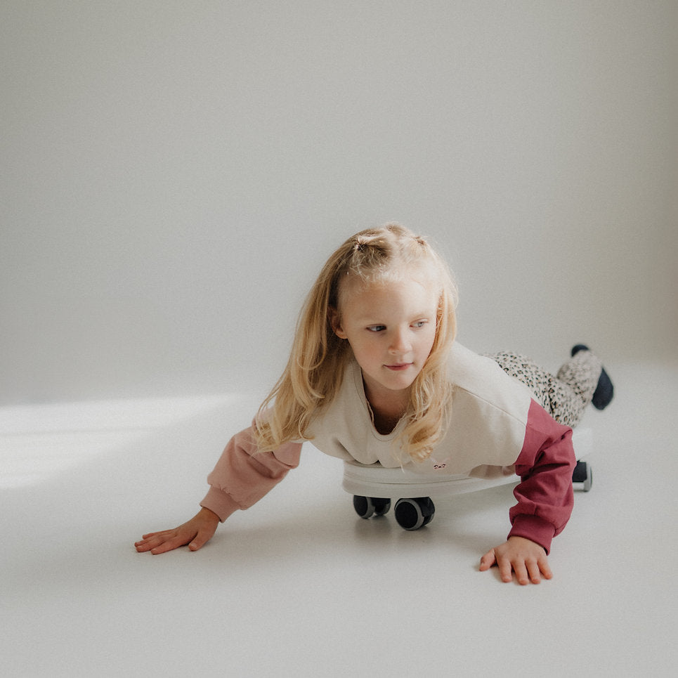 Mazais Sērfotājs Sērfa dēlis - Soft Rider Play on Wheels, balts