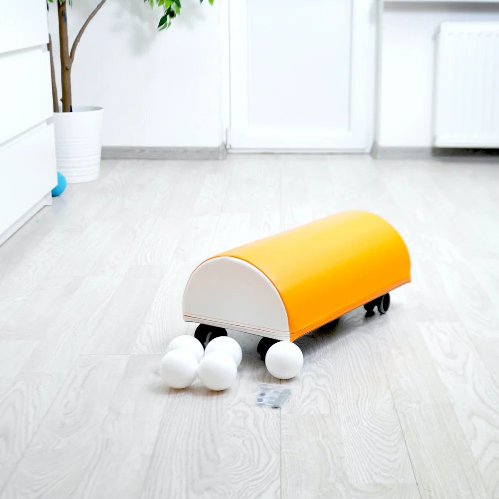 Mīkstie kluči uz riteņiem Mazais Sērfotājs,  Soft Play on Wheels, Oplay, red, OP10