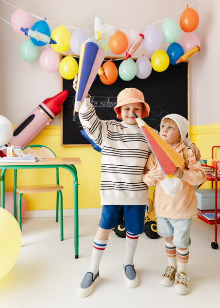 Dāvanu konuss Krītiņš, skolas saldumu tūta, Candy Cone Crayon, RNS1, Party Deco