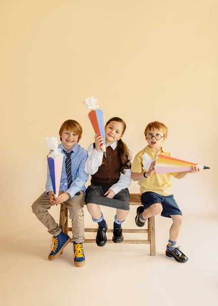 Dāvanu konuss Krītiņš, skolas saldumu tūta, Candy Cone Crayon, RNS1, Party Deco