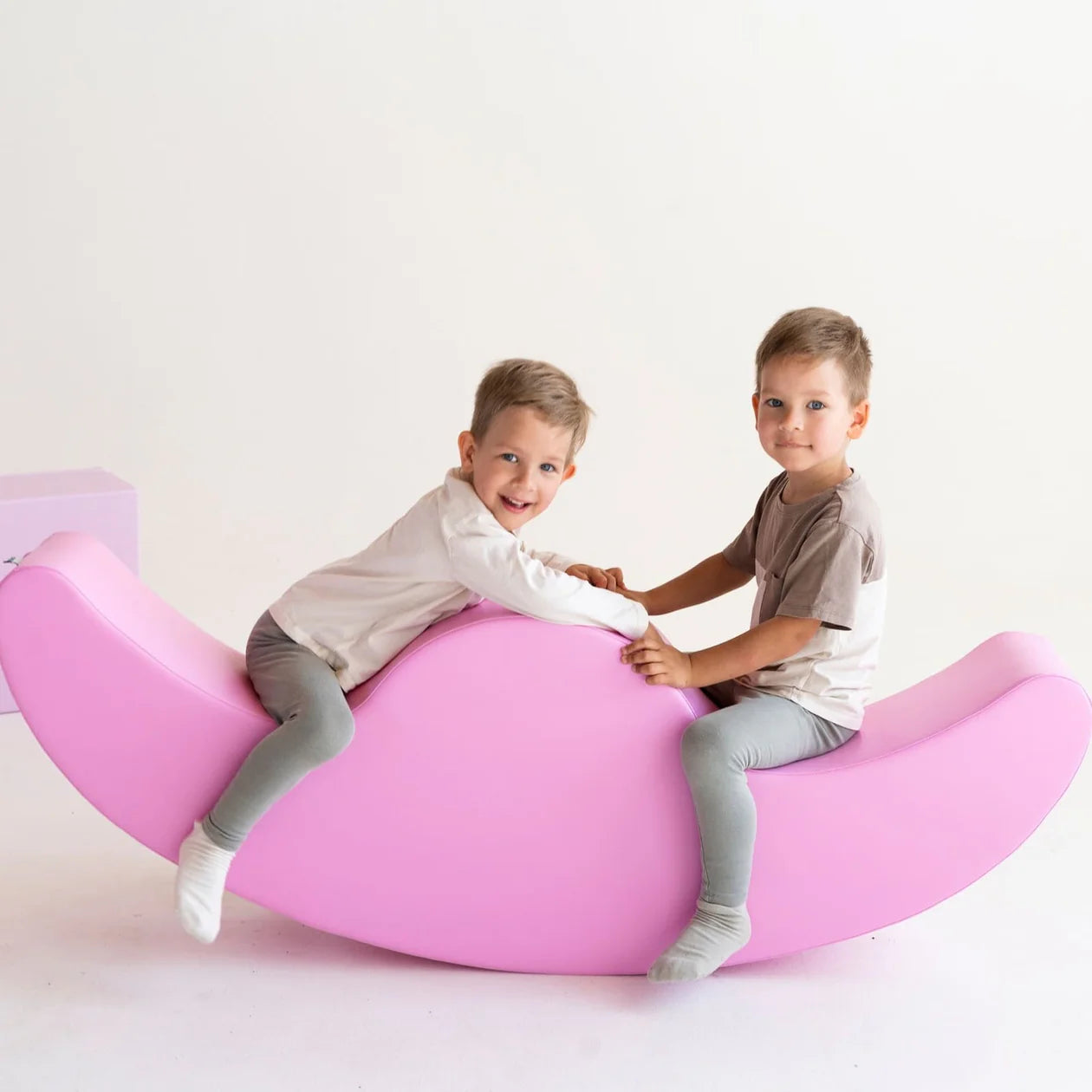 Dubultais šūpuļzirdziņš Buddy, Double Rocker Soft Play, IGLU - rozā, R_BUDDY_6